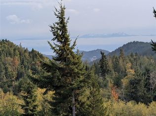 24 Eagle Dr, Shawnigan Lake, BC V8H 2J1