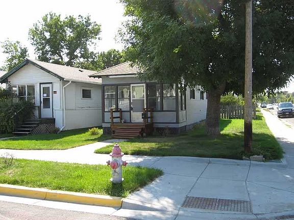 4th image of 824 N 24th St