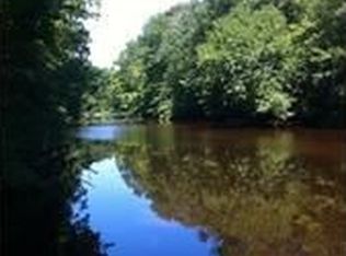 80 Natchaug St, Chaplin, CT 06235