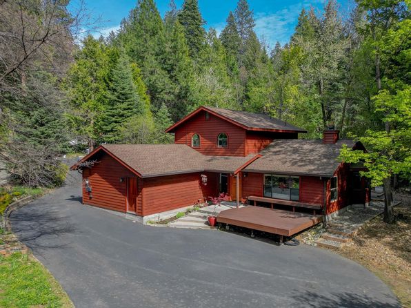 515 Eiler Rd, Mount Shasta, CA 96067