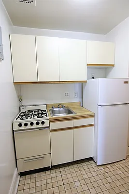 Rented by JK Dansar Corp | media 16