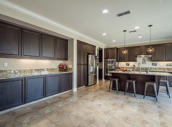 4th image of 2892 Westport Cir
