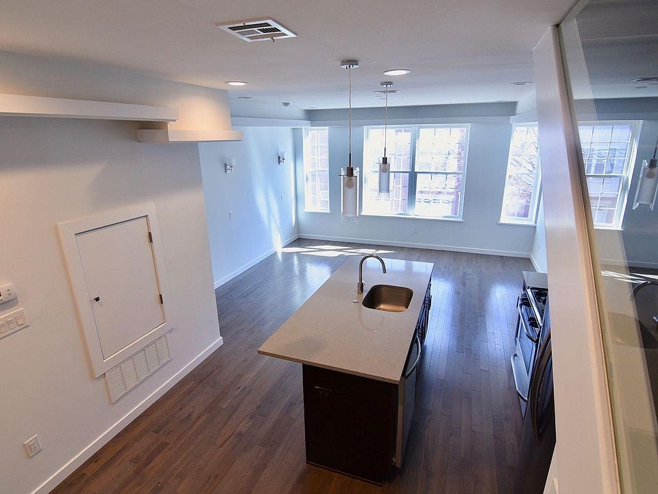 1st image of 1334 N 7th St #2C