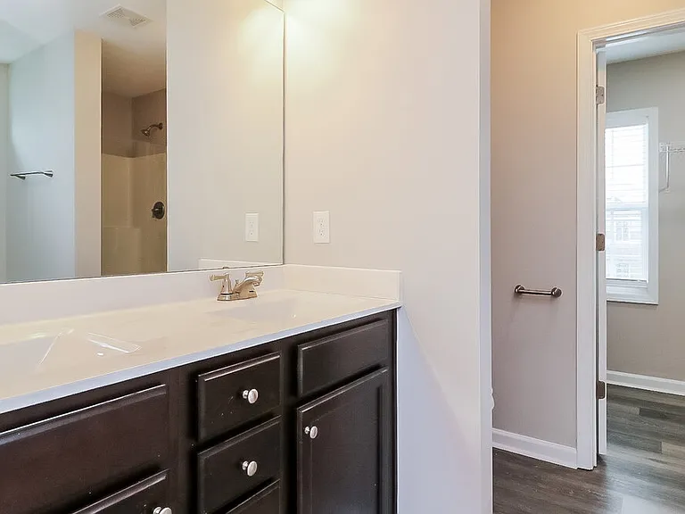 253 Lanier Pl — Photo 9