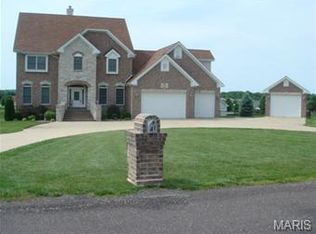 41 Fernwood Dr, Union, MO 63084