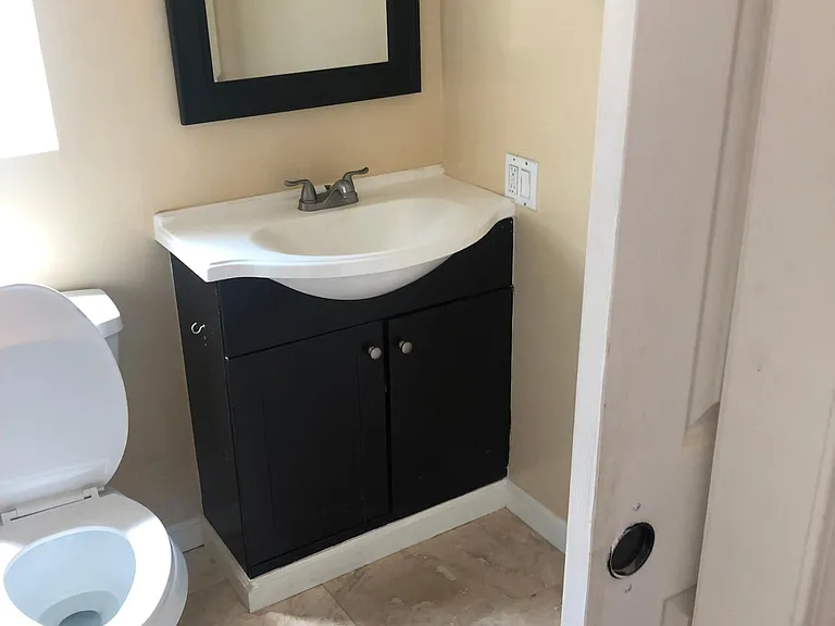 21515 Placerita Canyon Rd #30 — Photo 21