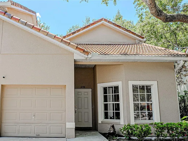1236 N Fairway Dr — Photo 3