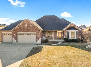 15986 Whipple Pl, Newark, IL 60541