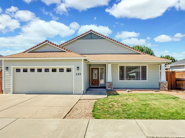 155 Glenwood Dr, Eagle Pt, OR 97524