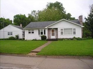 405 Iowa St, La Porte City, IA 50651