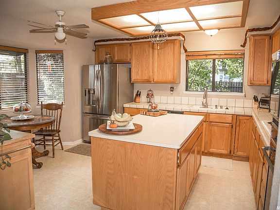 5th image of 5118 Clarion Ct