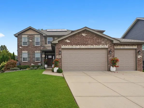 15303 S Oak Run Ct, Lockport, IL 60441