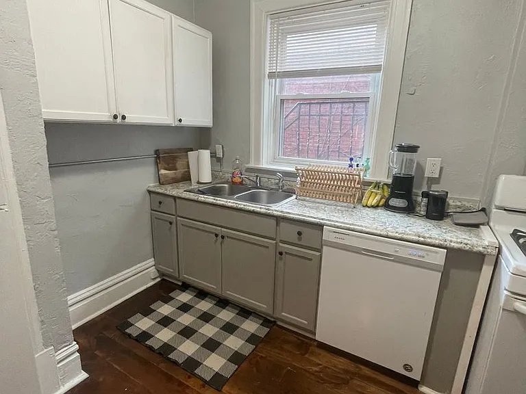 225 South Millvale Avenue — Photo 17