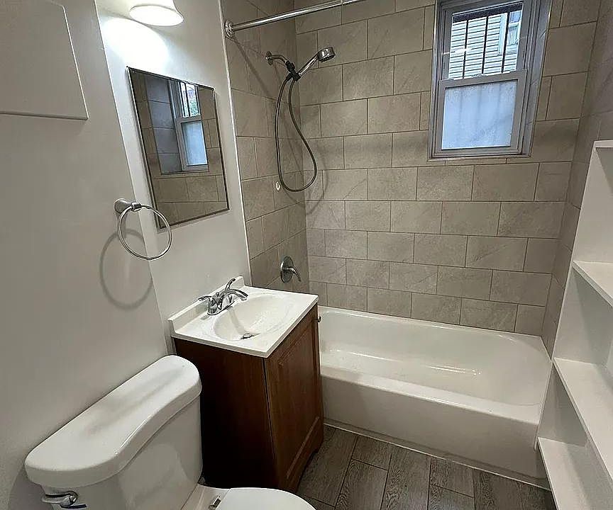 2nd image of 47 Lenox Ave #1R