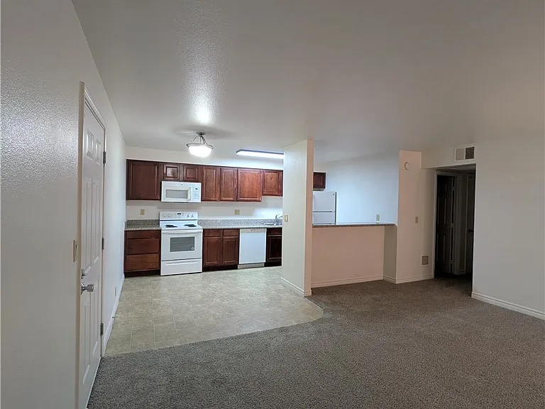 5321 River Glen Dr #236 — Photo 5