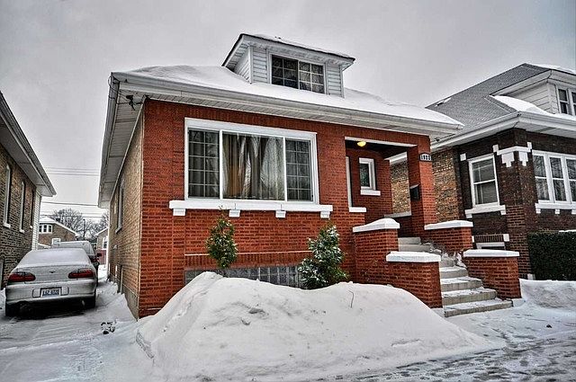 1st image of 1922 S 61st Ct