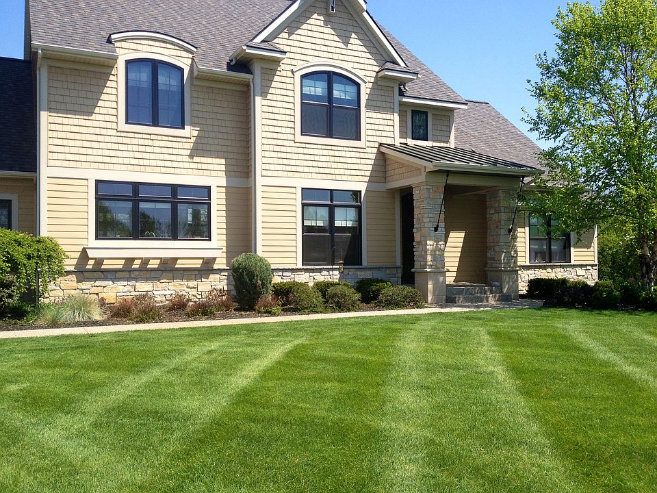 2nd image of 8944 Ridge River Ct SE