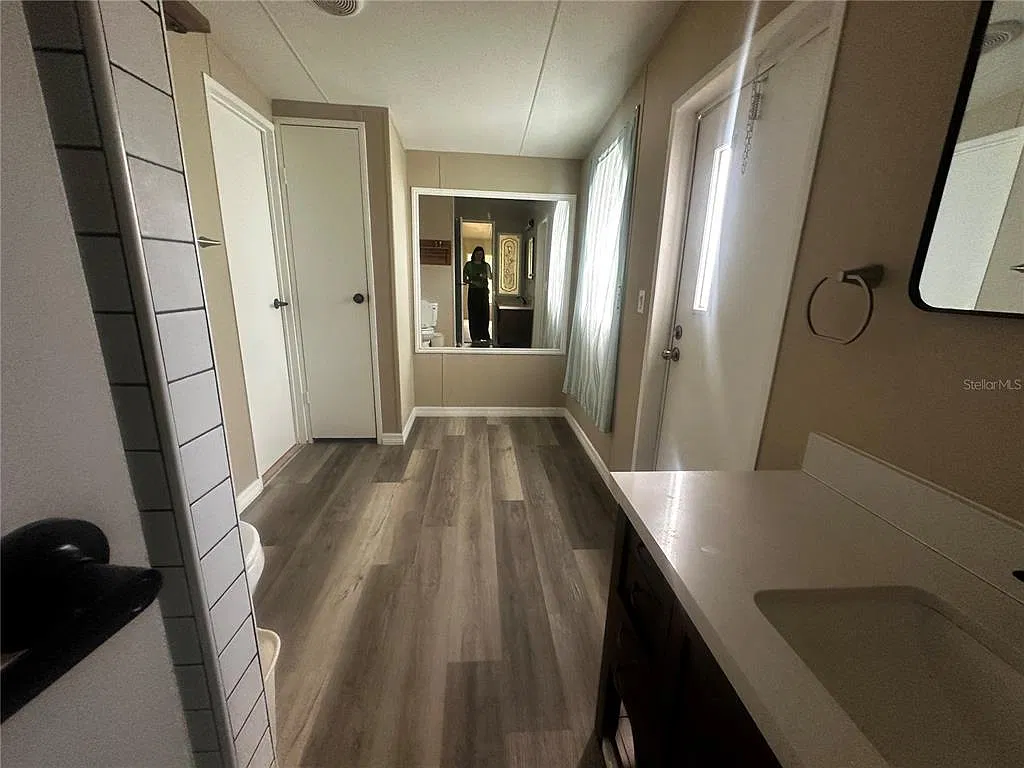 2 bed, 2.0 bath, 1134 sqft, $1,600 — Photo 2