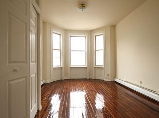 17 Bergen Ave, Jersey City, NJ 07305