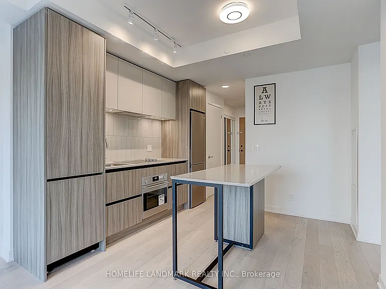 7950 Bathurst St #B-532 — Photo 13