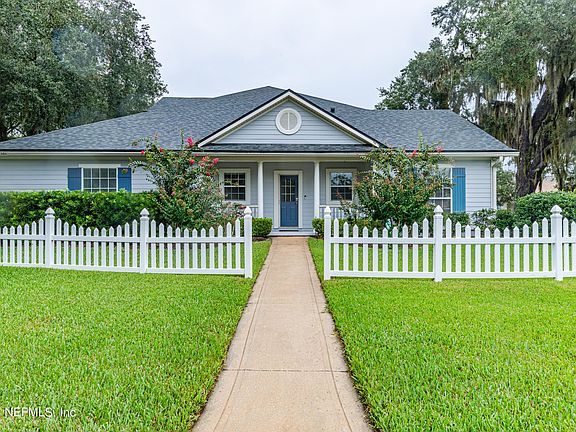 5th image of 1808 MOORINGS Circle