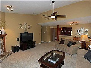 3rd image of 7873 S Stonebranch Dr