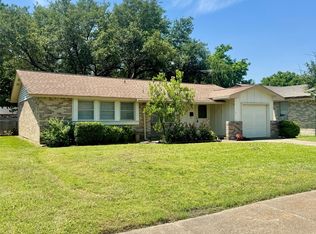 606 Sunset Dr, Garland, TX 75040