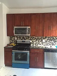 Rented by Roberto Guilbet, LREB