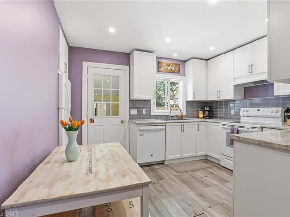 103 Chalmers St N, Cambridge, ON N1R 5C1