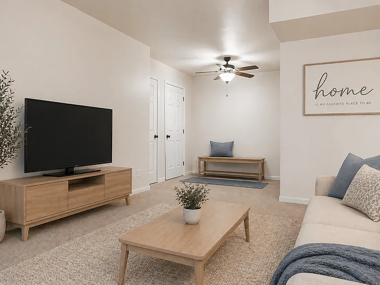 Crestview at Louisville Apartments — Photo 6
