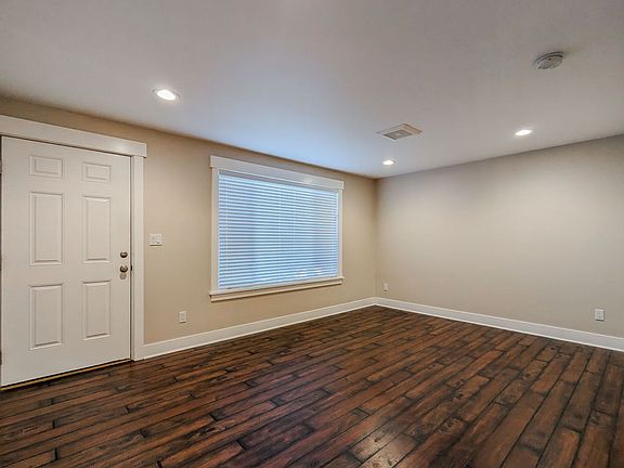 2nd image of 6315 47th Ave NE #1