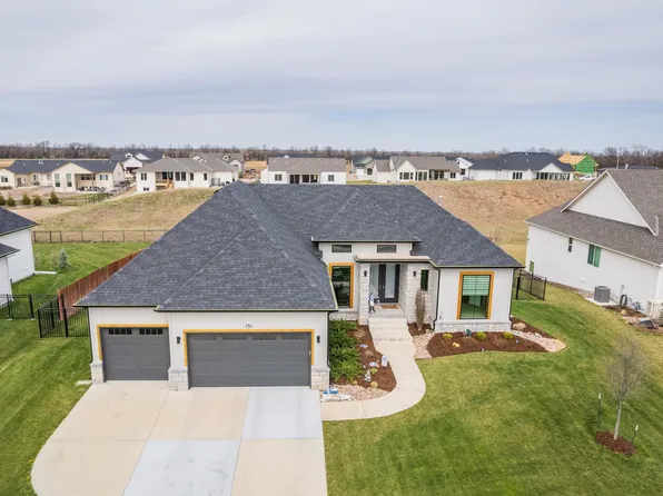 151 N Ciderbluff Ct, Goddard, KS 67052