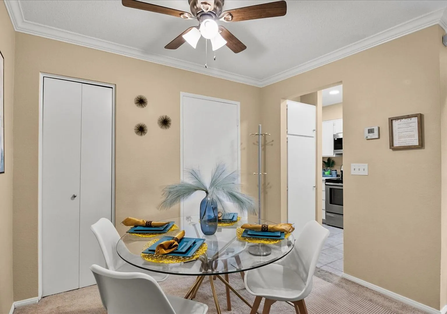 Gated 2Be1Ba Condo with Pool — Photo 4