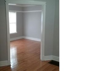 8853 S Emerald Ave, Chicago, IL 60620