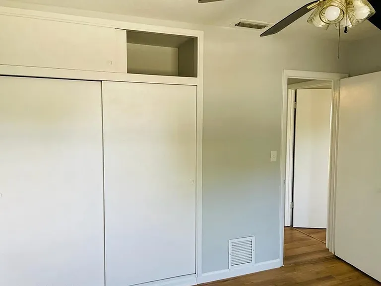 2506 Boyd Ave — Photo 6