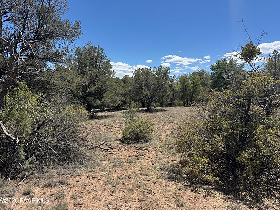 4th image of 2265 W Black Ridge Trl