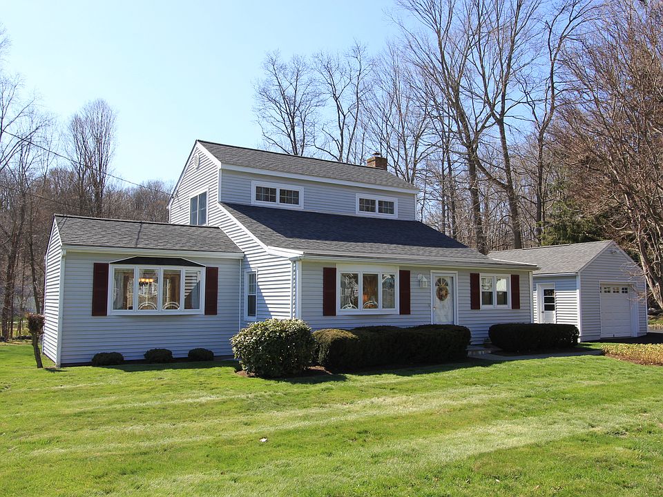 1st image of 11 Walker Dr