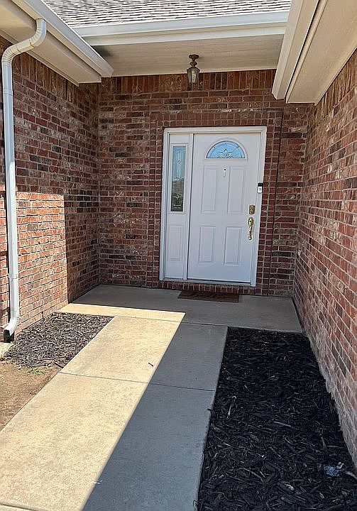 1st image of 7001 Newport Dr