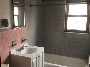 956 Cranbury Cross Rd #2, North Brunswick, NJ 08902