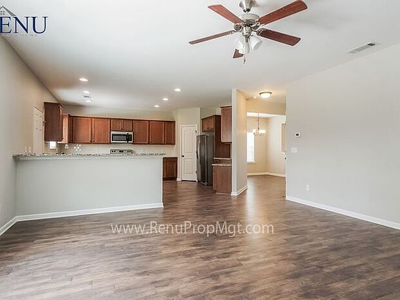 5th image of 8004 Kensington Trl