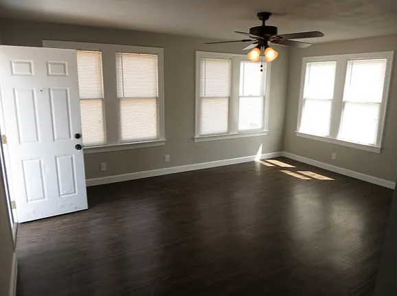 Studio, 500 sqft, $750 — Photo 3