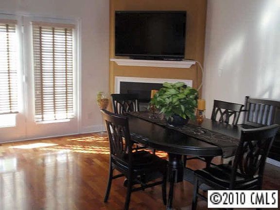 Fireplace and TV Niche