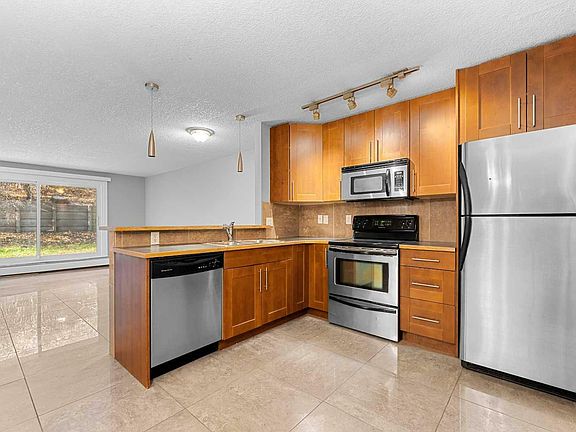 4th image of 5101 Grier Pl NE Unit 5101