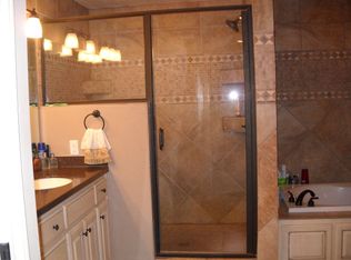 670 Stirling Rd, Camden, TN 38320