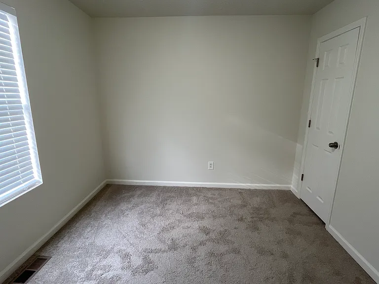 6786 Browns Mill Ferry Ct — Photo 8