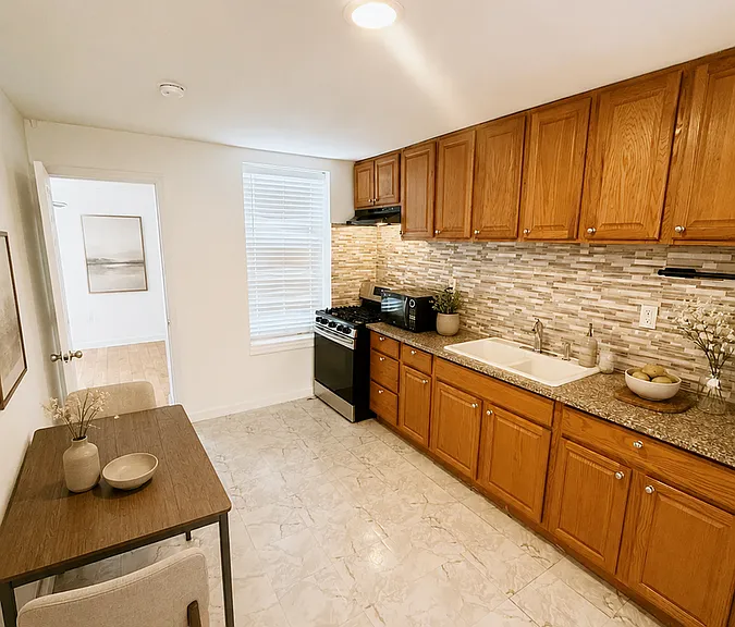 1623 Ogden St #2 — Photo 2