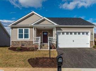 345 Ridge Crest Ter, Waynesboro, VA 22980
