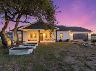 267 Old Salt Lake Rd, Rockport, TX 78382