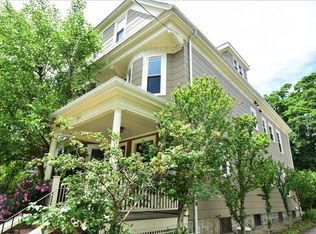 301 Chestnut Ave #2, Jamaica Plain, MA 02130