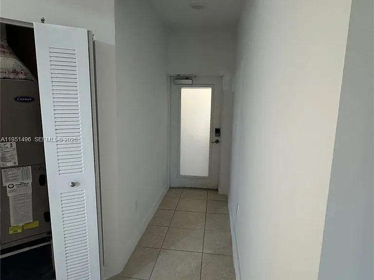 8363 NW 41st St #8363 — Photo 3